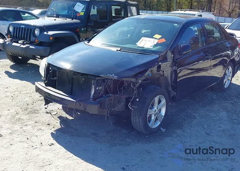 2011 Toyota Corolla S z USA, uszkodzony, nr VIN 2T1BU4EE3BC623260